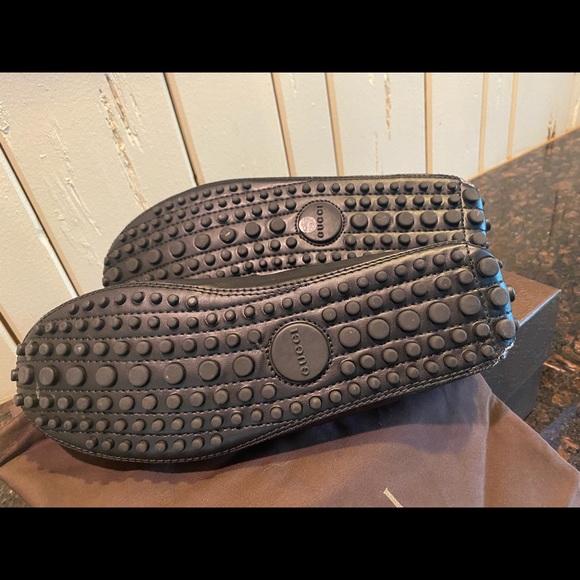 Gucci Men’s Black Leather Drivers - Picture 3 of 7